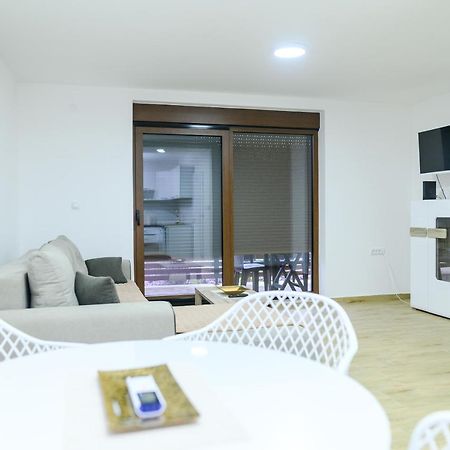 Apartman Dina โซโคบานยา ภายนอก รูปภาพ