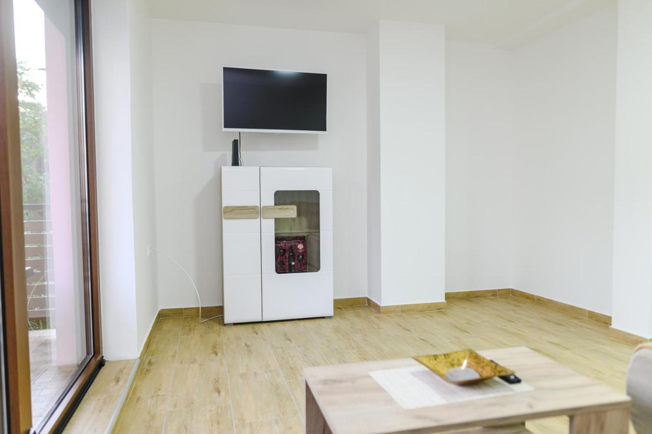 Apartman Dina โซโคบานยา ภายนอก รูปภาพ